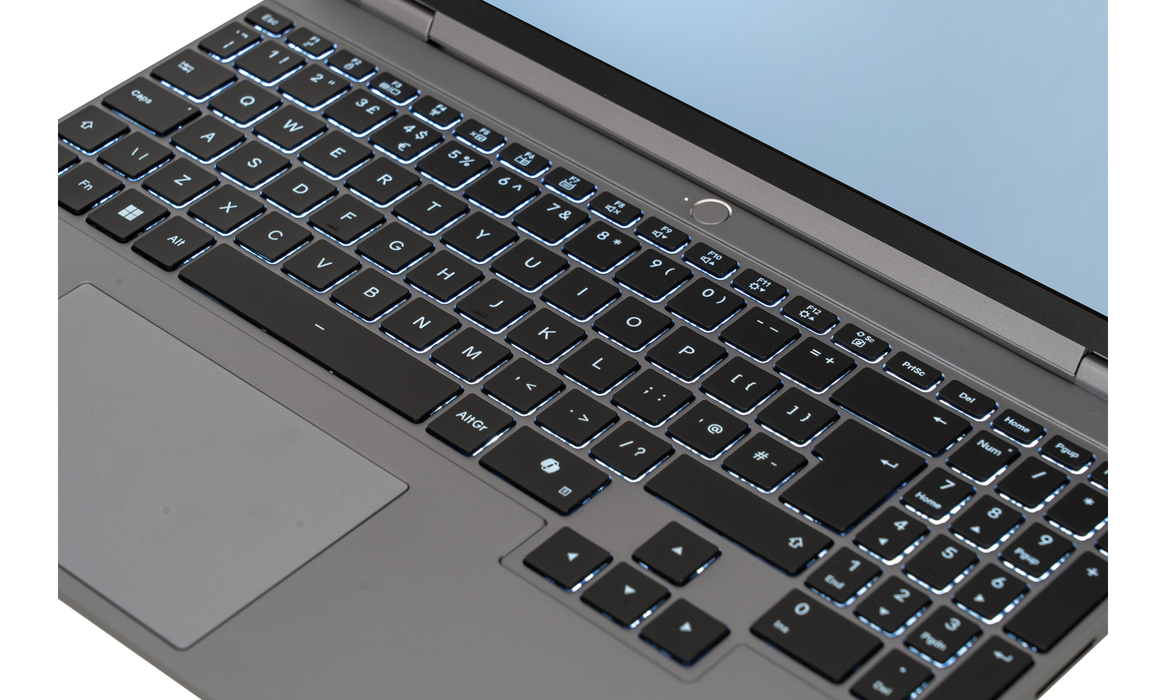 PORTÁTIL PARA JUEGOS GAMEFORCE DE 14" CON AMD RYZEN 7 Y GRÁFICOS RADEON 780M INTEGRADOS 